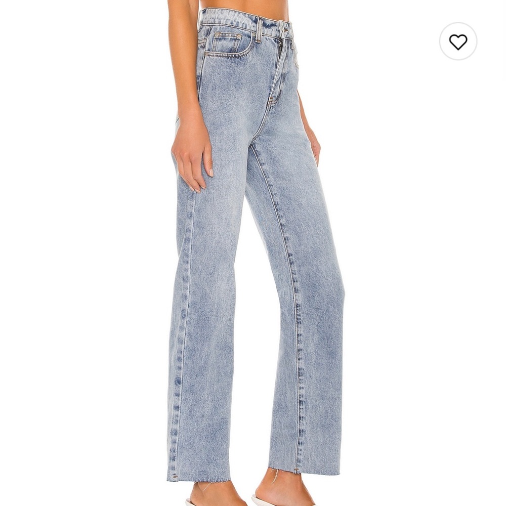 ⚡️ SUPERDOWN HIGH WAISTED JEAN ⚡️ 28 inseam is 25 Laying flat at waist is 14;)